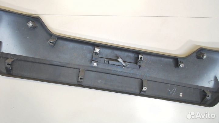 Накладка под номер Nissan X-Trail (T31), 2007