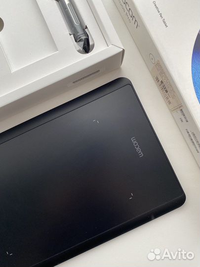 Планшет графический Wacom Intuos Pro Small PTH-460
