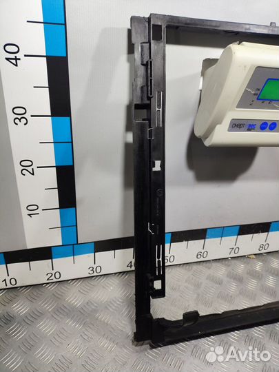 Б/У Рамка радиатора#001