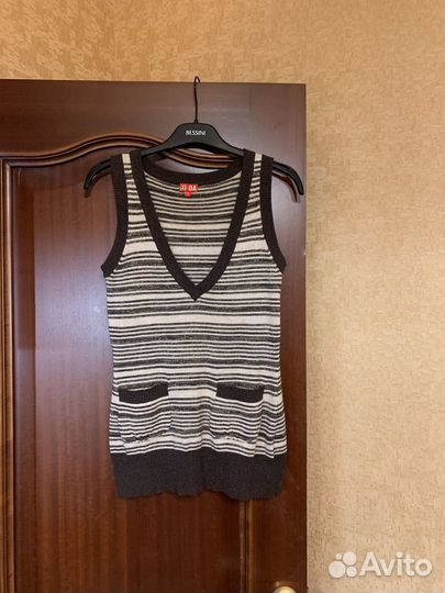 Жилет Soda 40-42 хлопок/шерсть новый