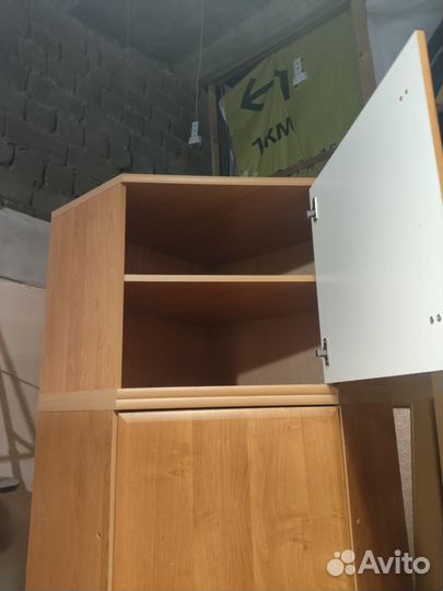 Продаётся угловой шкаф б/у.Доставка