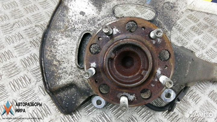 Ступица передняя левая Hyundai Genesis 2 2013