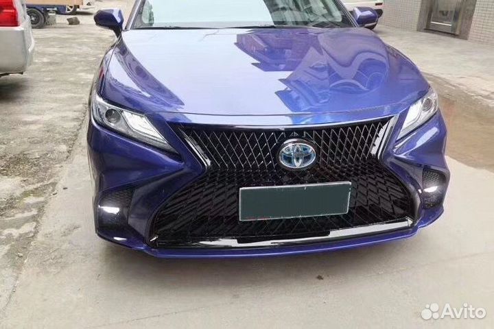 Camry 70 Передний бампер в стиле Lexus Z2KW3