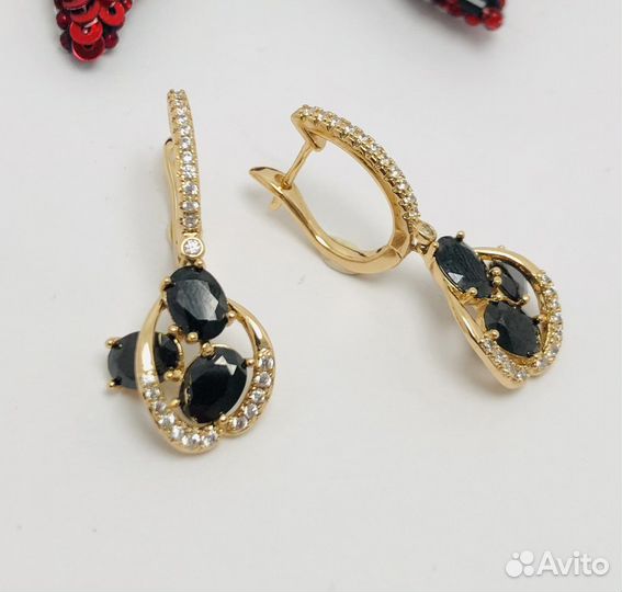 Серьги с черными фианитами