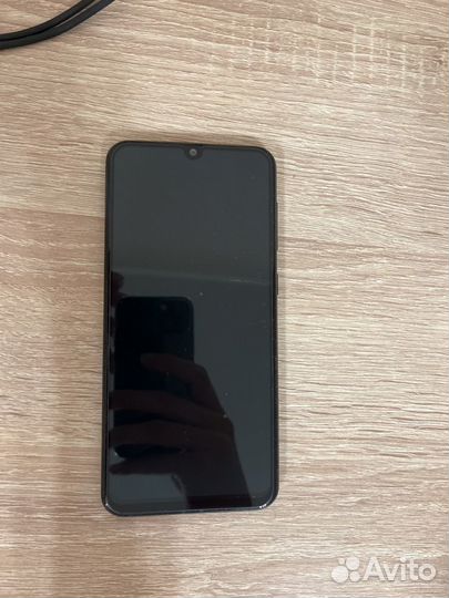 Samsung Galaxy A30, 4/64 ГБ