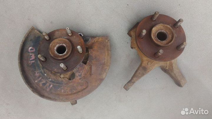 Кулак поворотный передний 4WD для Mitsubishi RVR