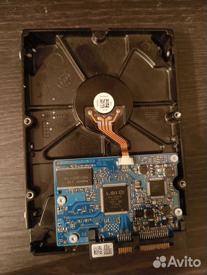 HDD жёсткий диск hitachi 500gb SATA 3