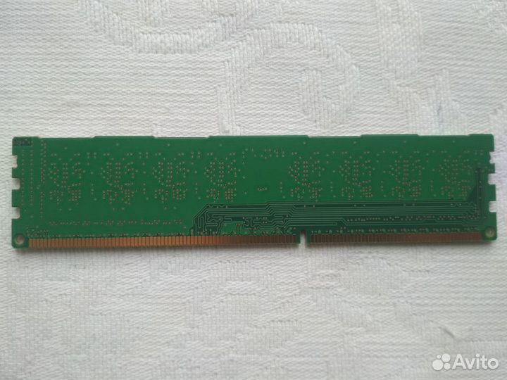 Оперативная память DDR3 2GB 1066 мгц