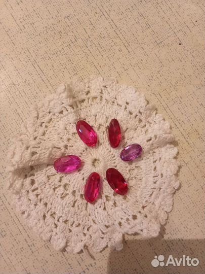 Камни рубины и александрит