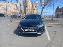 Hyundai Sonata 2.4 AT, 2017, 90 000 км, с пробегом, цена 1 850 000 руб.