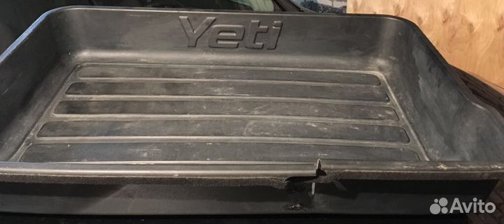 Коврик в багажник Skoda Yeti