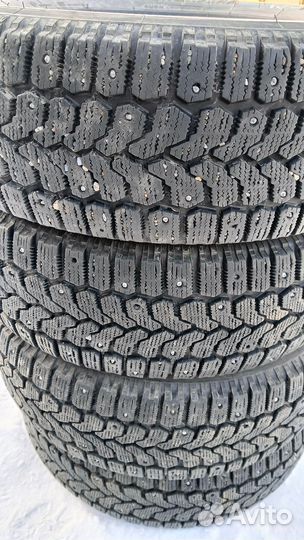 Yokohama IceGuard Stud IG65 195/65 R15