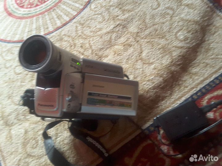 Видеокамера панасоник