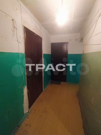 Комната 17 м² в 8-к., 3/9 эт.