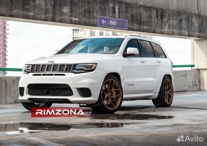 Кованые диски R22 на Jeep Grand Cherokee