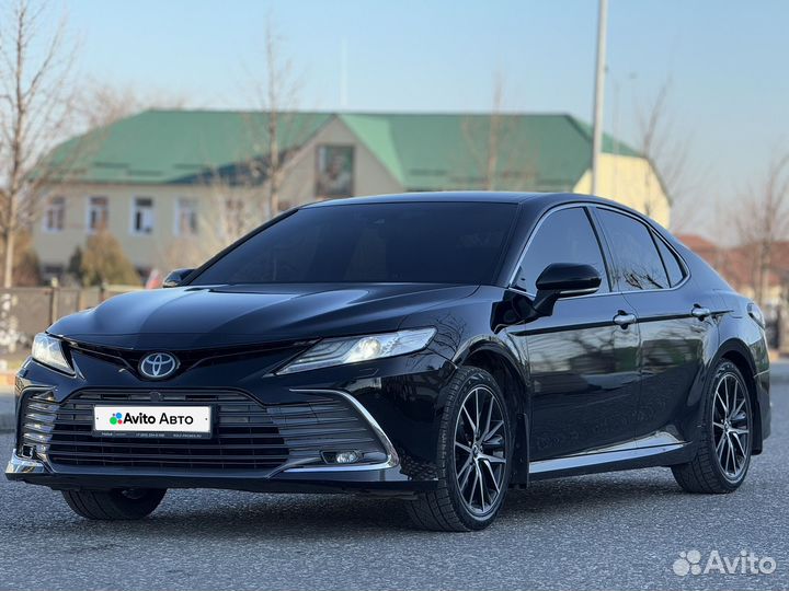 Toyota Camry 2.5 AT, 2019, 140 030 км