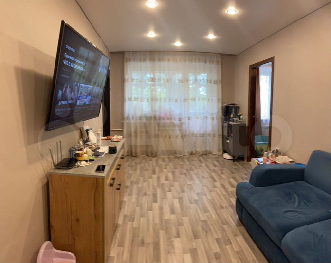 2-к. квартира, 43 м², 4/4 эт.