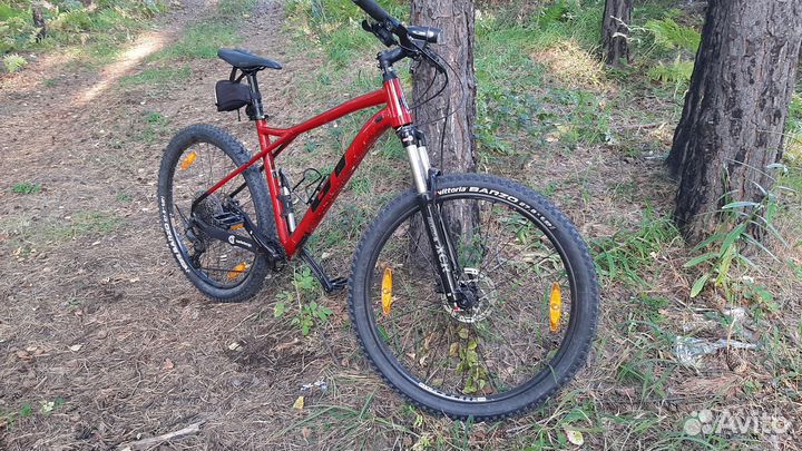Gt avalanche elite 27.5. L