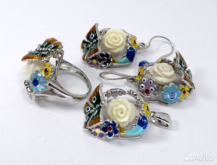 Крупные серебряные серьги, кольцо и кулон