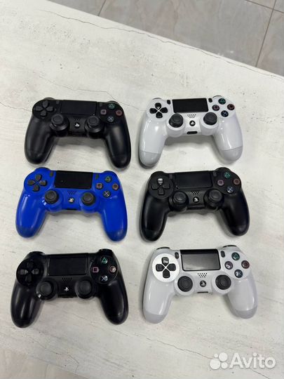 Геймпад Dualshock 4 на PS4