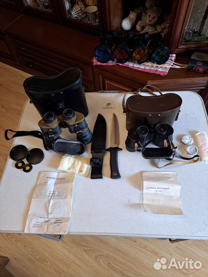 Продаются два бинокля.и нож. Состояние как новое