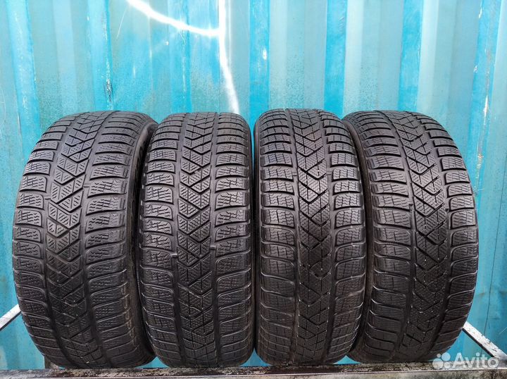 Pirelli Winter Sottozero 3 235/55 R17 107F
