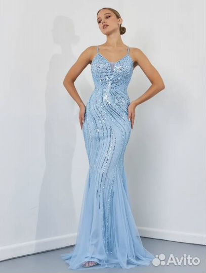Вечернее платье