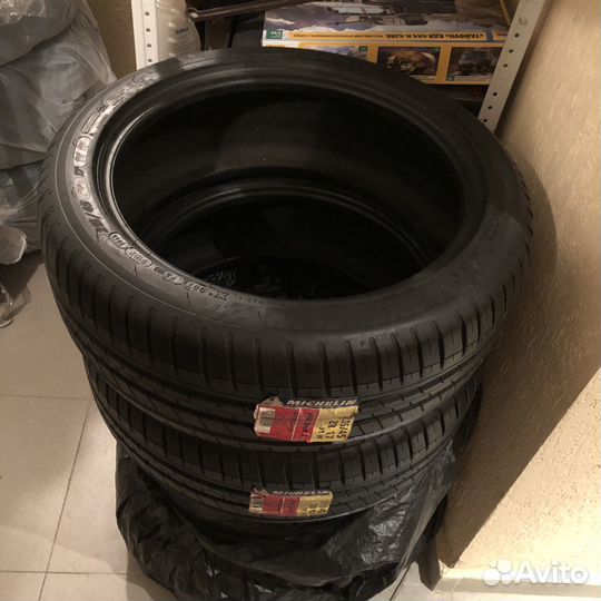 Michelin Pilot Sport 3 215/45 R17 69ZR