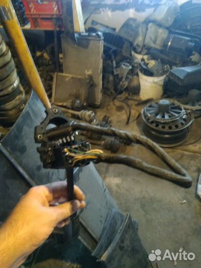 Мерседес 124 гитара