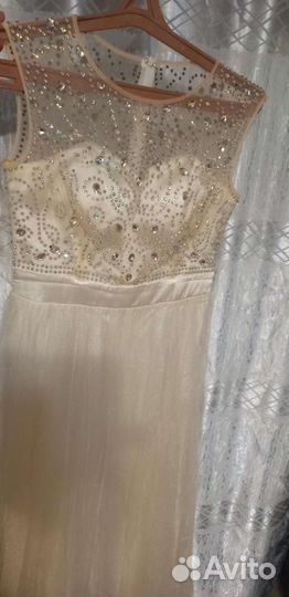 Вечернее платье