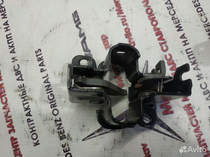 Замок капота w211 Mercedes