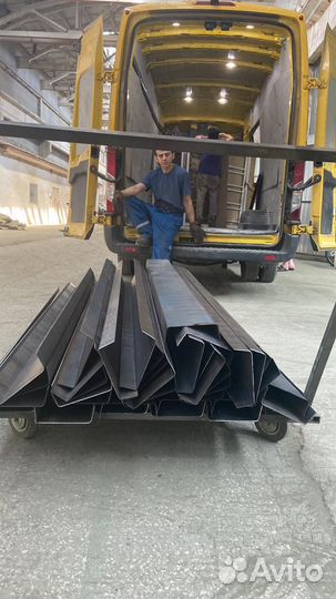 Швеллер гнутый 100х50х3