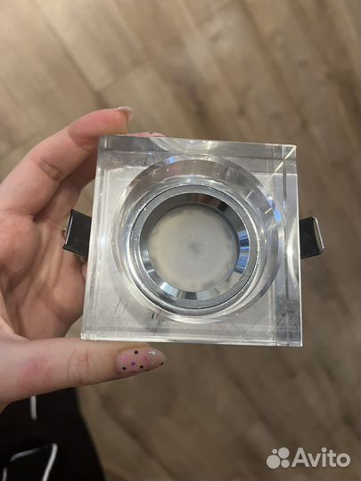 Светилиники точечные