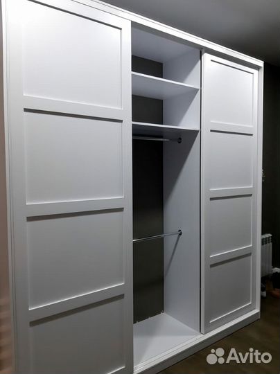 Стенка в гостиную