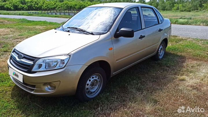 LADA Granta 1.6 МТ, 2012, 111 000 км