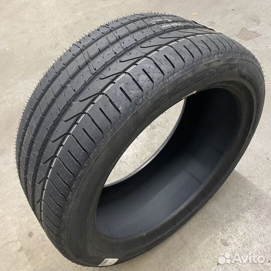 Pirelli P Zero 285/35 R22 106Y