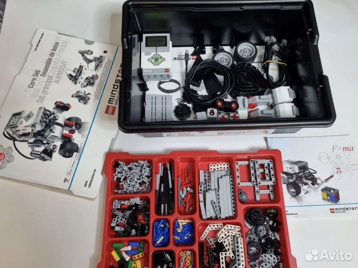 Lego Базовый набор + аккумулятор