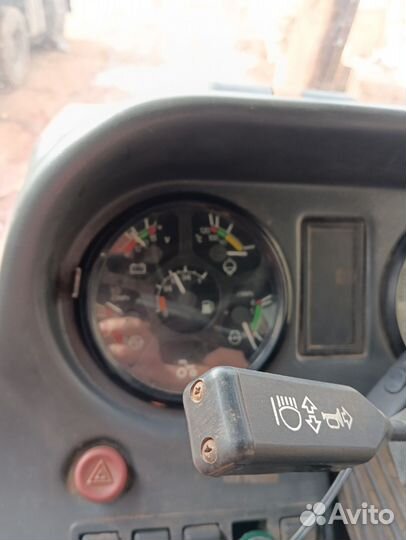 Трактор МТЗ (Беларус) 92, 2013