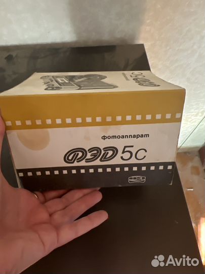 Плёночный фотоаппарат фэд 5 с и зенит 12сд