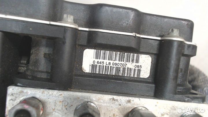 Блок абс, насос Toyota Camry V40, 2007