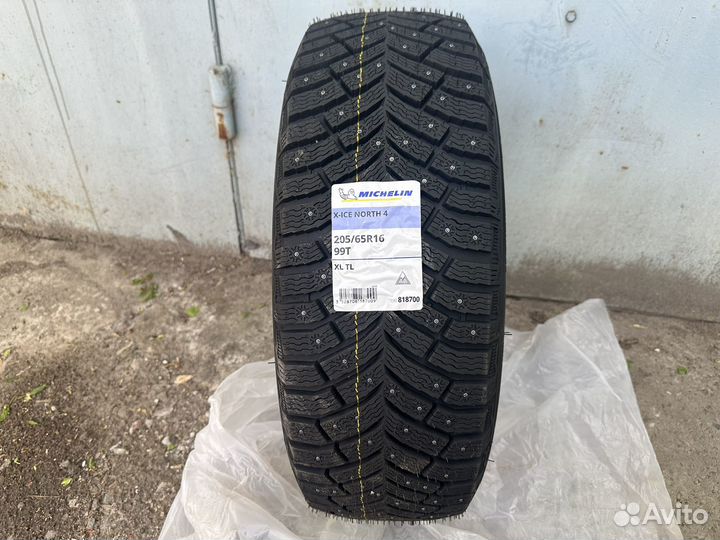 Michelin X-Ice North 4 205/65 R16 99T