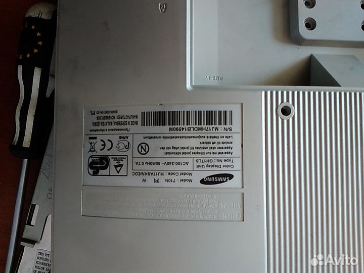 Монитор samsung 710N с неисправной матрицей