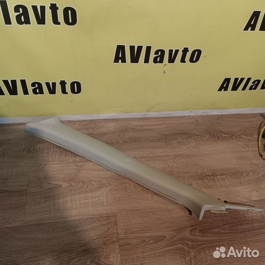 Пластик передней левой стойки Geely MK 1