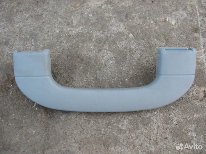 Ручка потолка Mitsubishi Colt 6