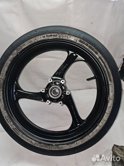 Передний диск honda cbr 1000 2006