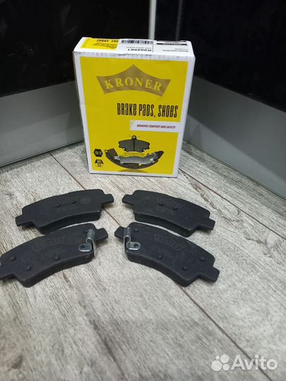 Продам задние тормозные колодки на hyundai solaris