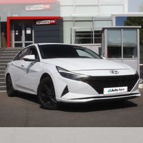 Hyundai Elantra 1.6 AT, 2020, 56 000 км, с пробегом, цена 1 690 620 руб.