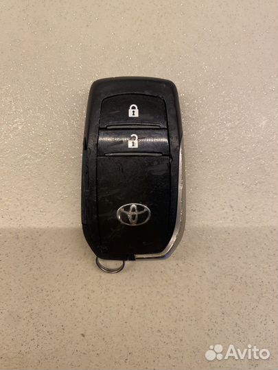 Ключ Toyota оригинал