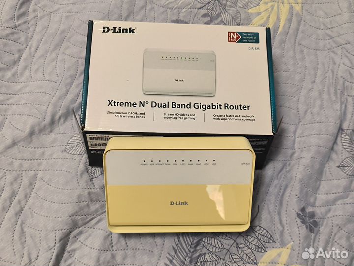 D-Link DIR-825