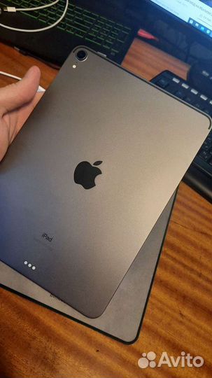 iPad pro 11 2018 64gb